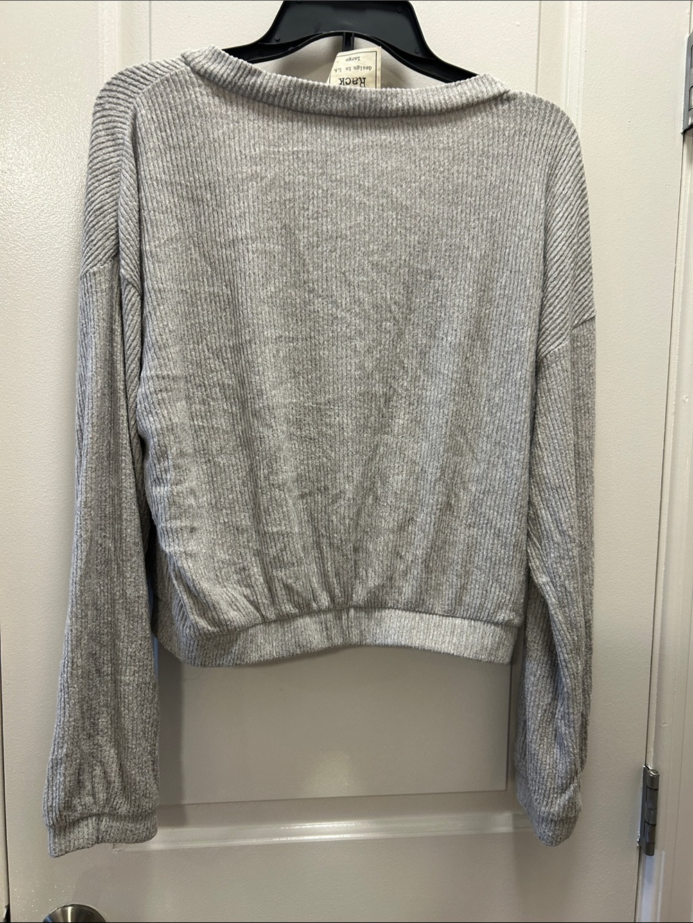 Light Gray Ribbed V-Neck Pullover Sweater - Picture 3 of 3